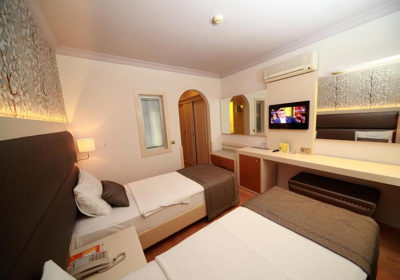 Grand Hotel Faros Marmaris Kültér fotó