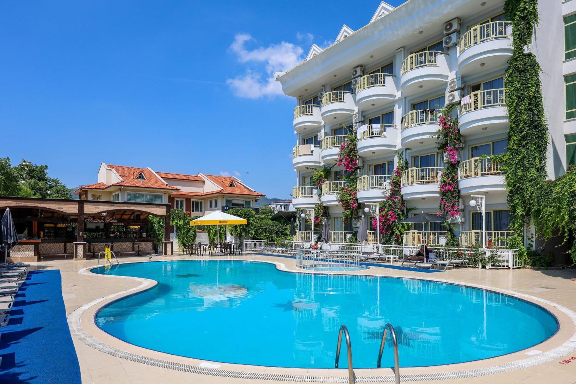 Grand Hotel Faros Marmaris Kültér fotó