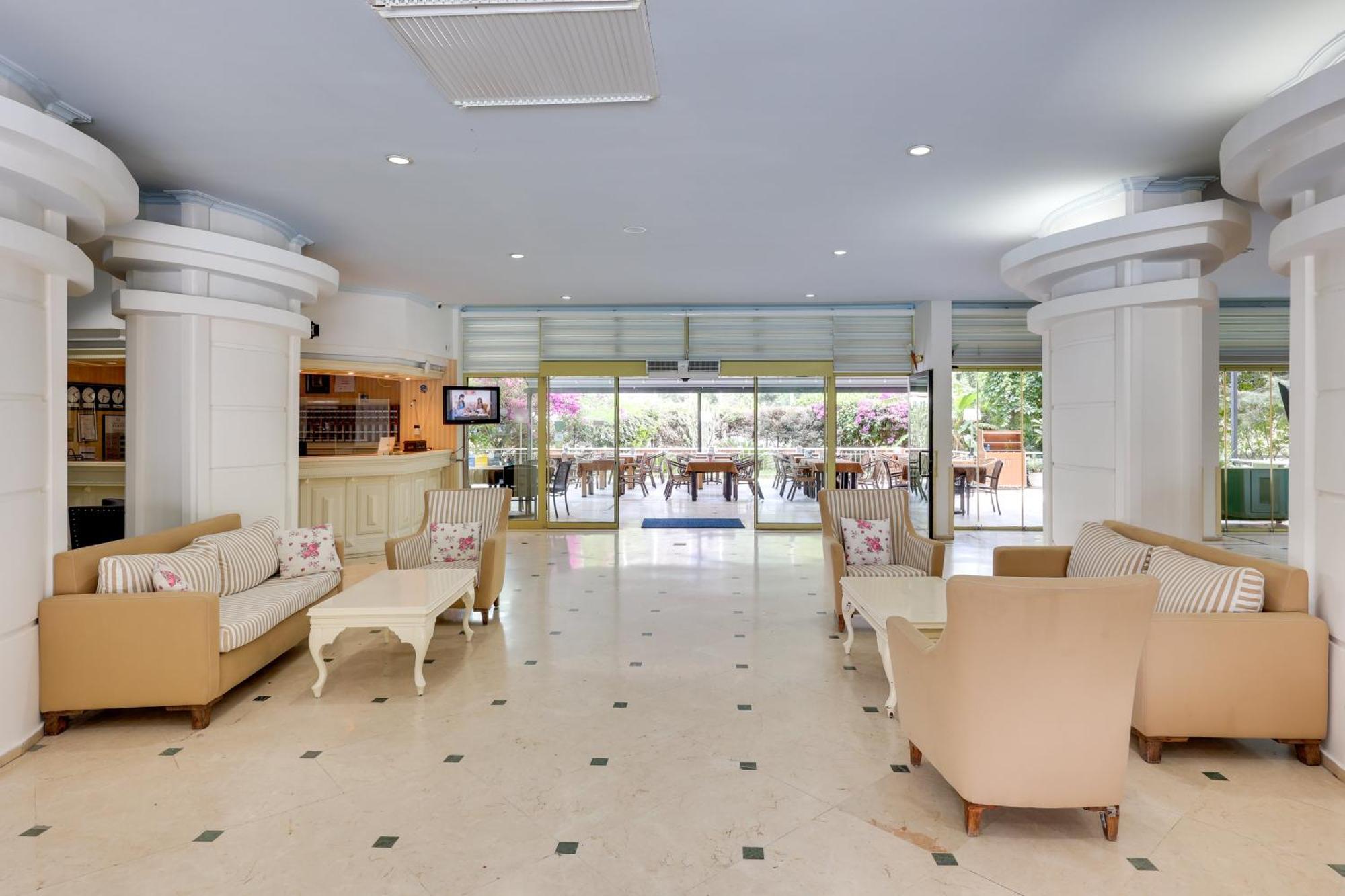 Grand Hotel Faros Marmaris Kültér fotó