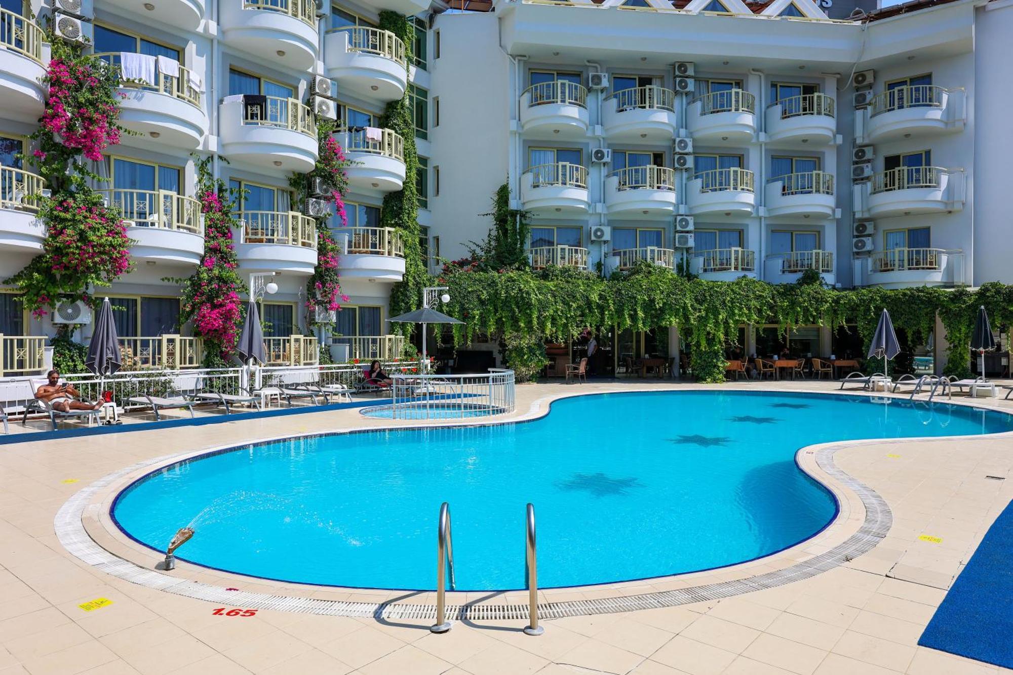 Grand Hotel Faros Marmaris Kültér fotó